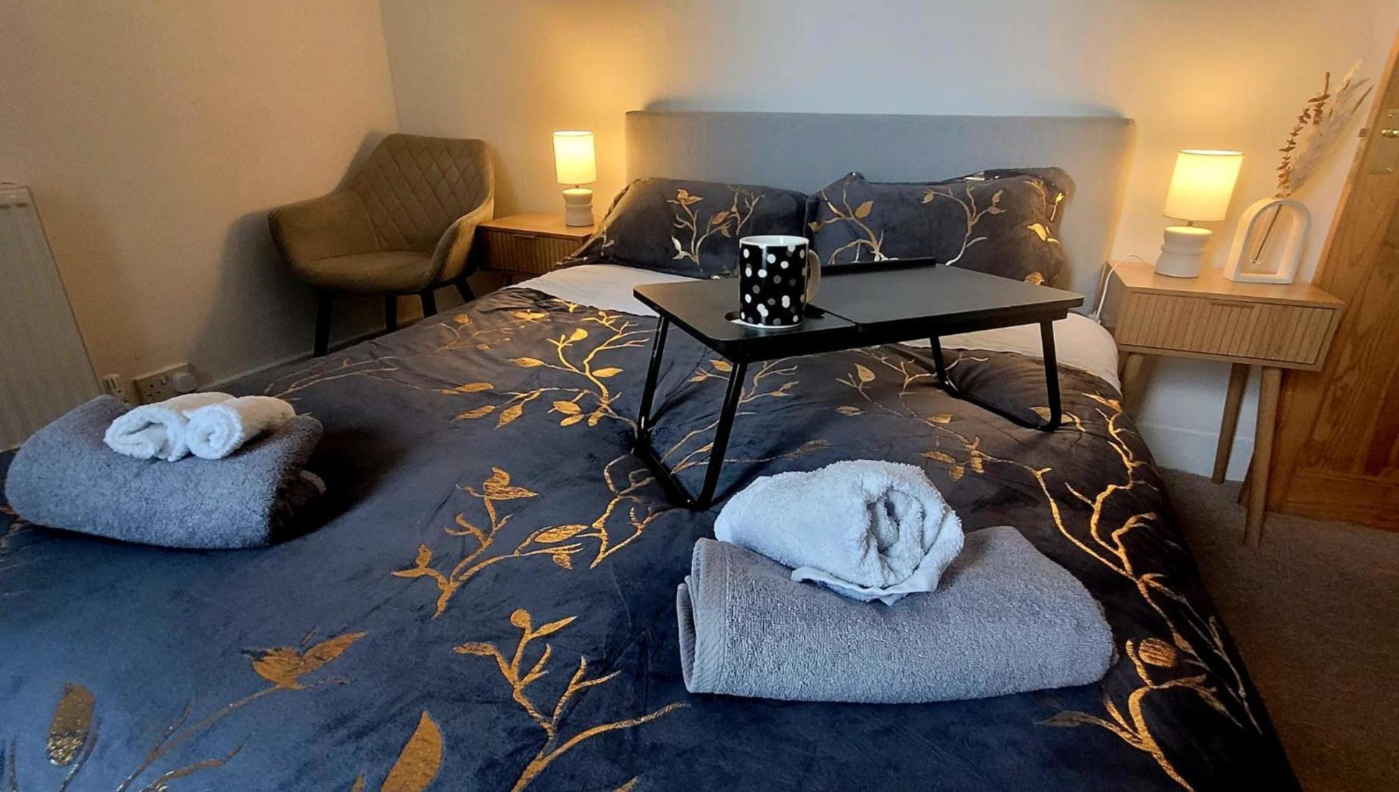 Stylish And Bright Flat In London N8 Turnpike Lane - Piccadilly Line Leilighet Eksteriør bilde
