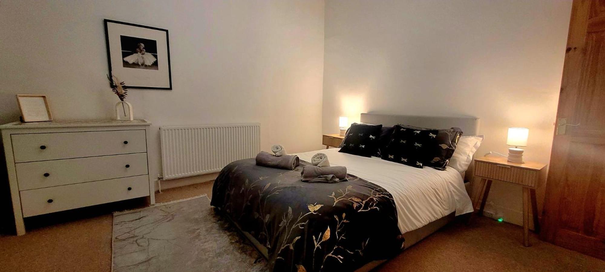 Stylish And Bright Flat In London N8 Turnpike Lane - Piccadilly Line Leilighet Eksteriør bilde